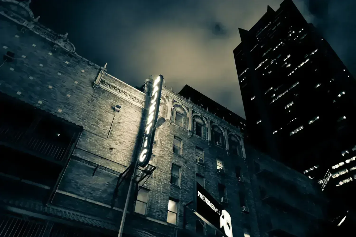Bat-Building, Gotham, The New York Trilogy