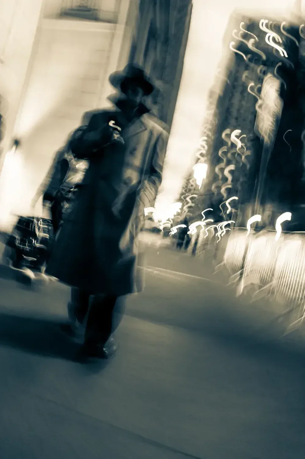Gangster, Metamorphosis, The New York Trilogy