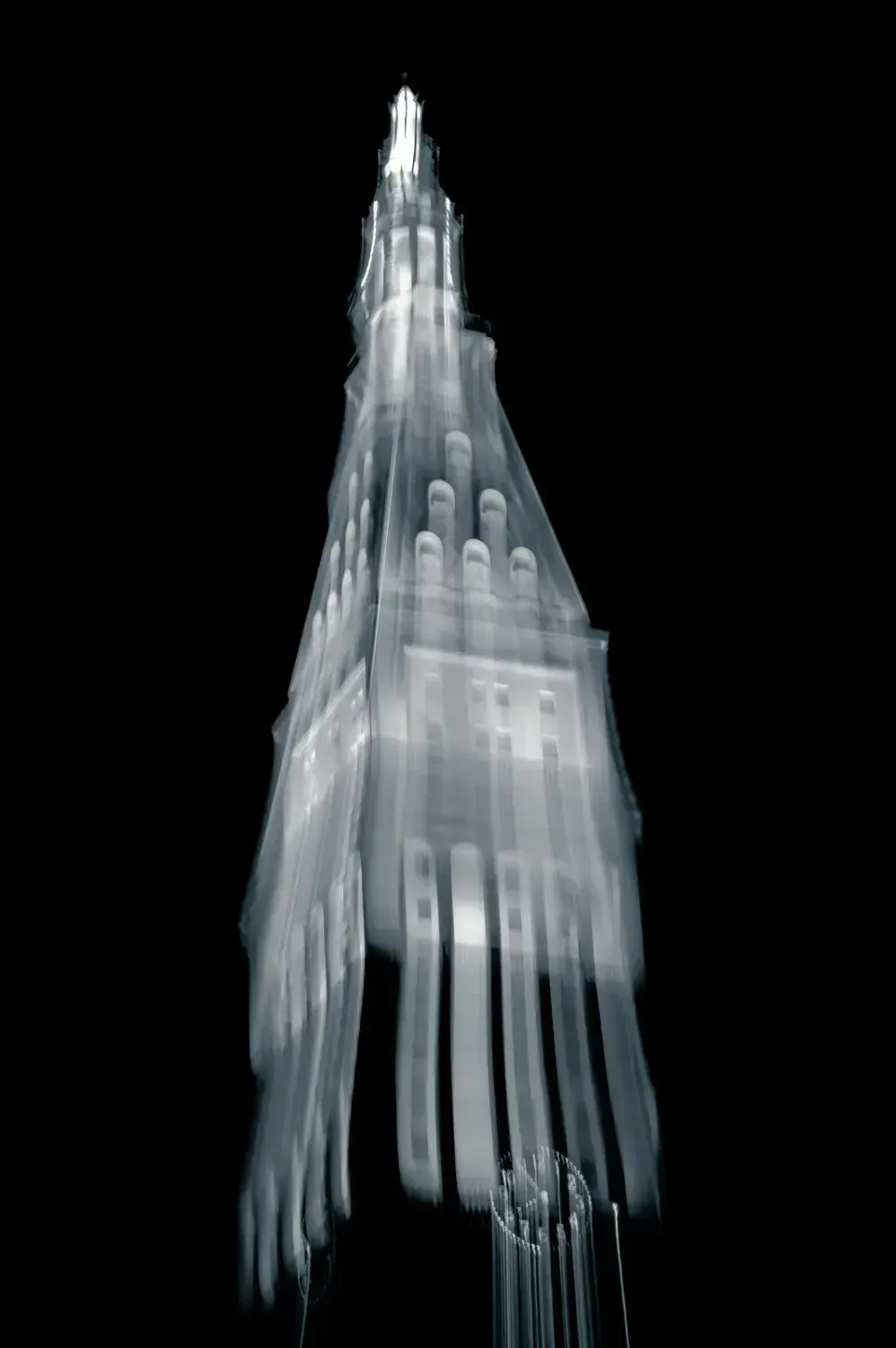 The Met Life Tower is melting down, Timeless Dream, The New York Trilogy